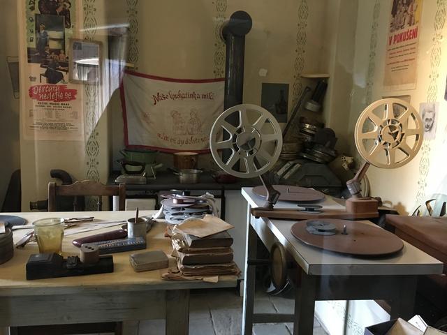 Praga: Castillo, Loreto, Petrin e Iglesia del Niño Jesús de Praga y cena - Viena - Bratislava - Praga (12)