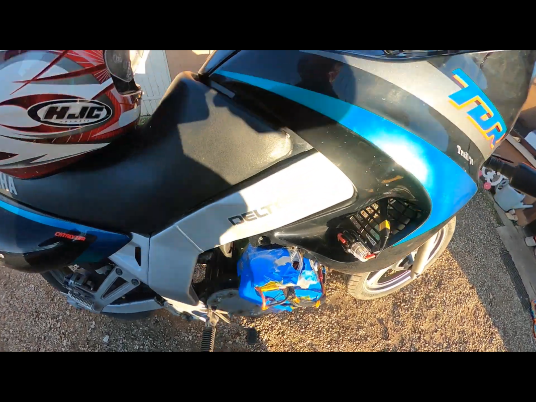 1CB2D694-0BF3-4BE0-A100-46F64CDEF7CC