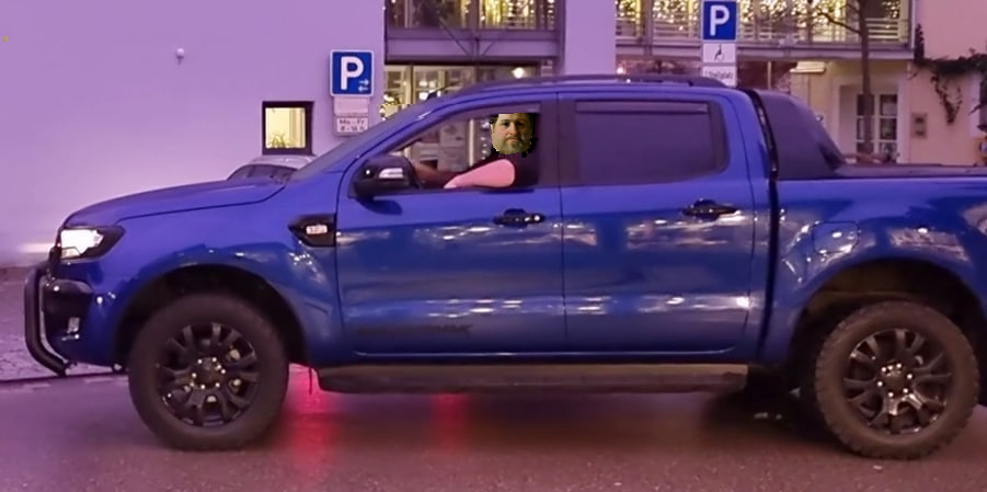 Raptor-Butti.png