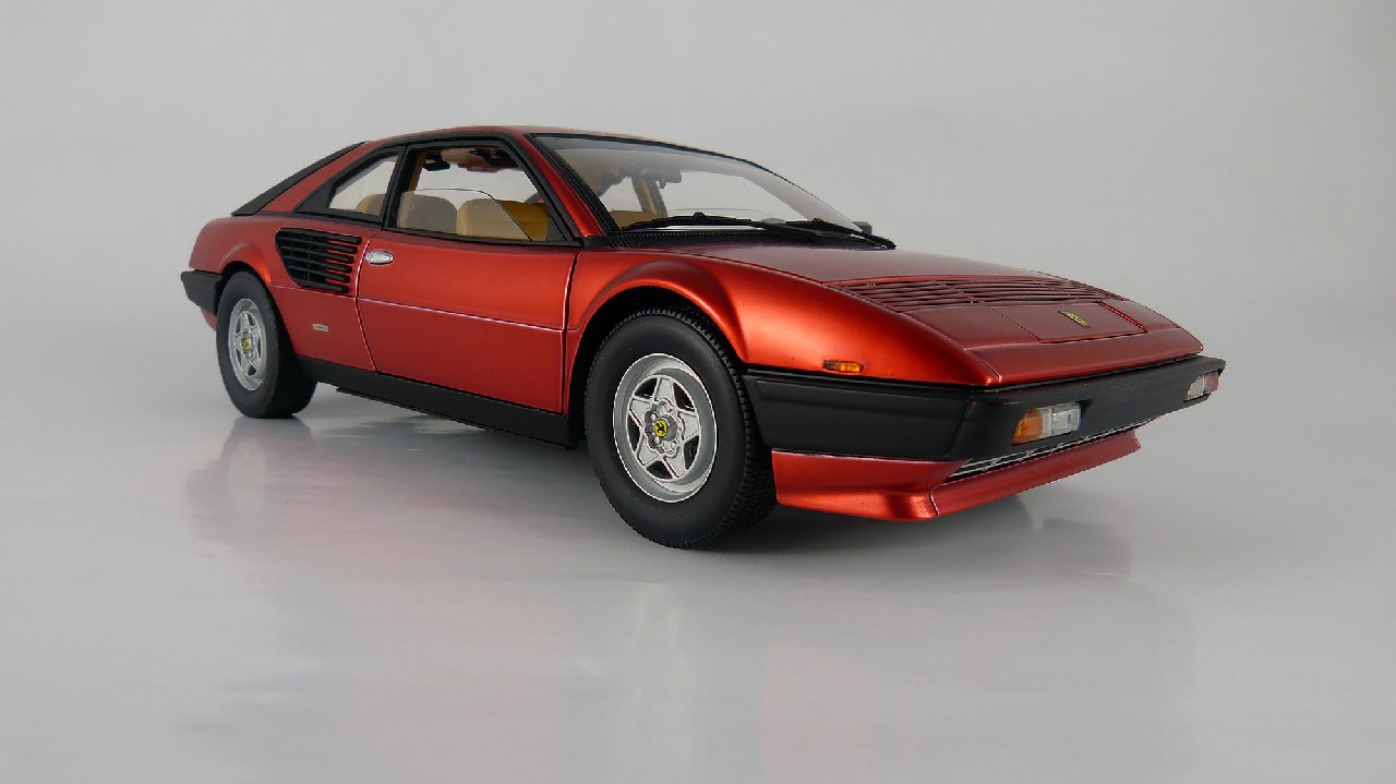 1:18 Hot Wheels Elite Ferrari Mondial 8 60th Anniversary
