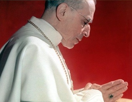 L'Olocausto: Pio XII sapeva e salvò migliaia di ebrei. Nuove prove storiche dans Articoli di Giornali e News Santo-Padre-Pio-XII