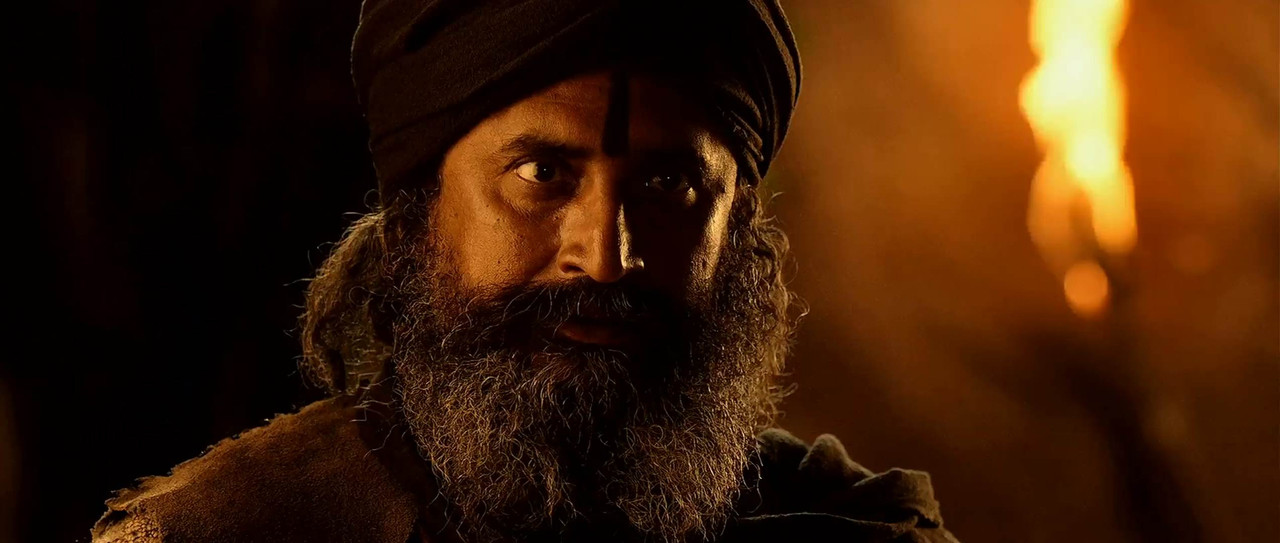 Bāhubali: The Beginning 2015 BluRay [Hindi + Tamil + Telugu + Malayalam] 480p, 720p, 1080p ESub Screenshot