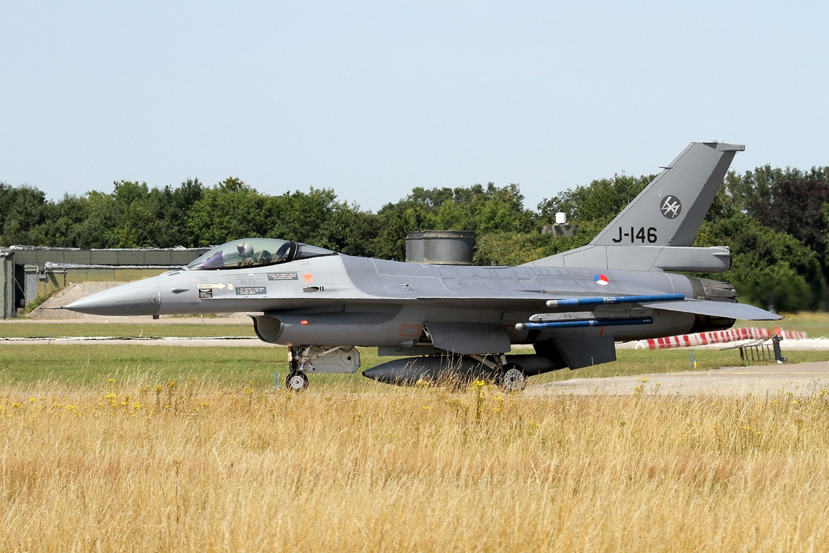 036_F-16AM_KLu_J-146_312 sq