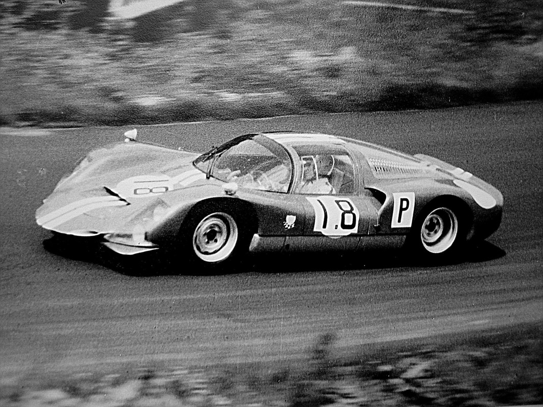 Porsche-906-mit-J-Siffert-am-03-06-1966.
