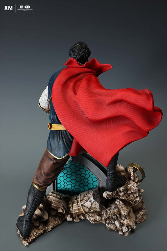 Premium Collectibles : Dark Knights of Steel Kal-El 1/4 Statue 12