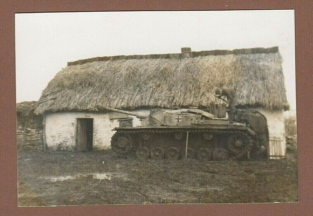 Foto II.Weltkrieg Wehrmacht Sturmgeschütz Panzer in Russland 1943