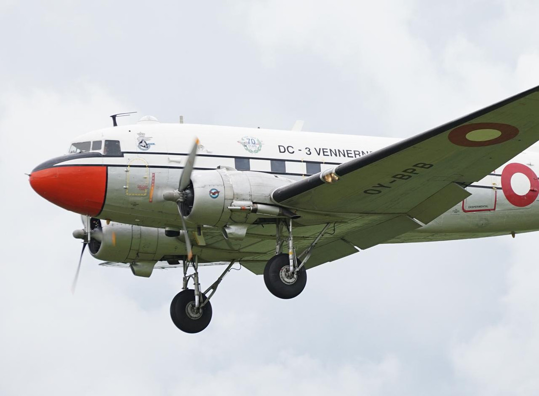 Dakota Over Normandy - Juin 2019 - 75ème anniversaire du débarquement BC652870-9-FC1-45-CF-A658-98-E6-FE4-EFB3-F