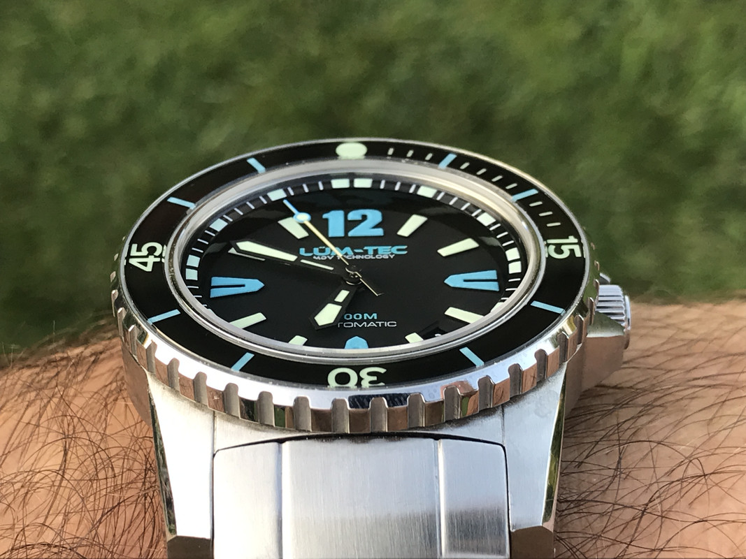 F842E36F-0162-4449-A8D4-65E41033D69E