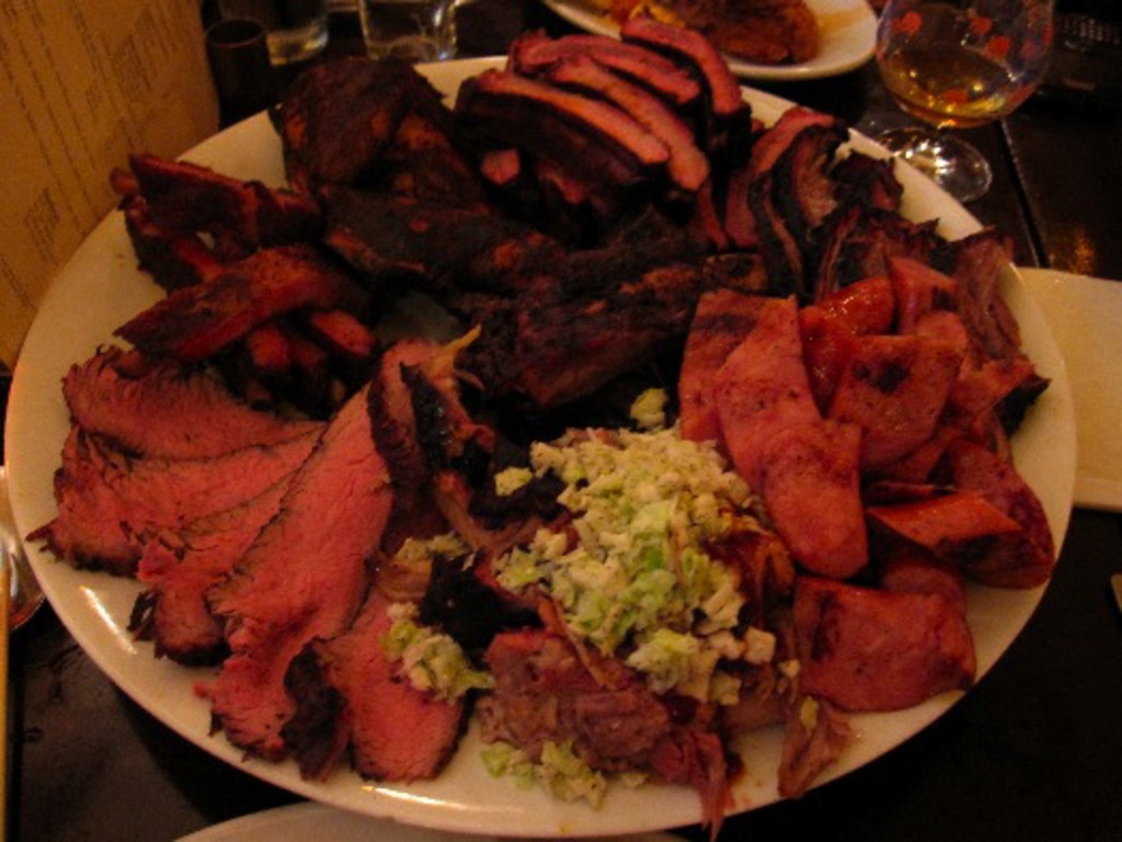 boneyard-bistro-barbecue-mega-platter