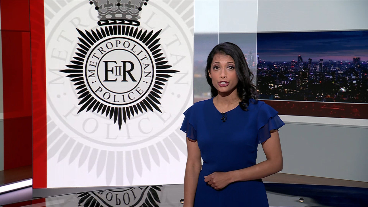 BBC London News_20230517_22302240.ts_snapshot_04.17.907