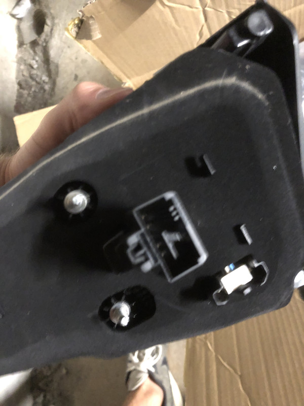 8798ECDC-AB2E-433F-95B2-3F68C6EE9684