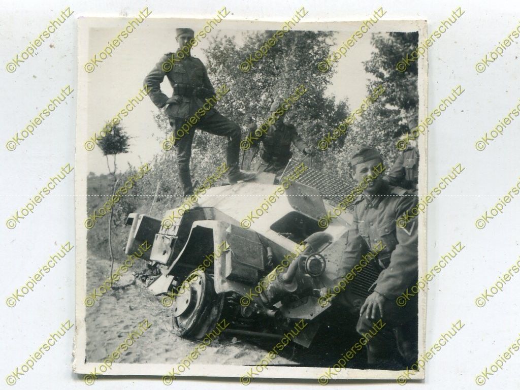 Foto, Wehrmacht, zerstörter leichter Panzerspähw