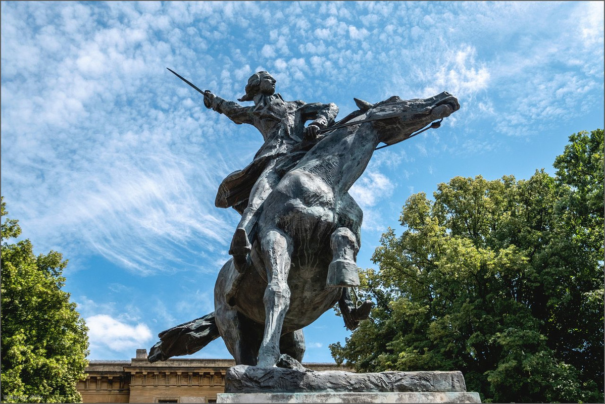 0XT26336 2019 Metz LR ERWZ FB