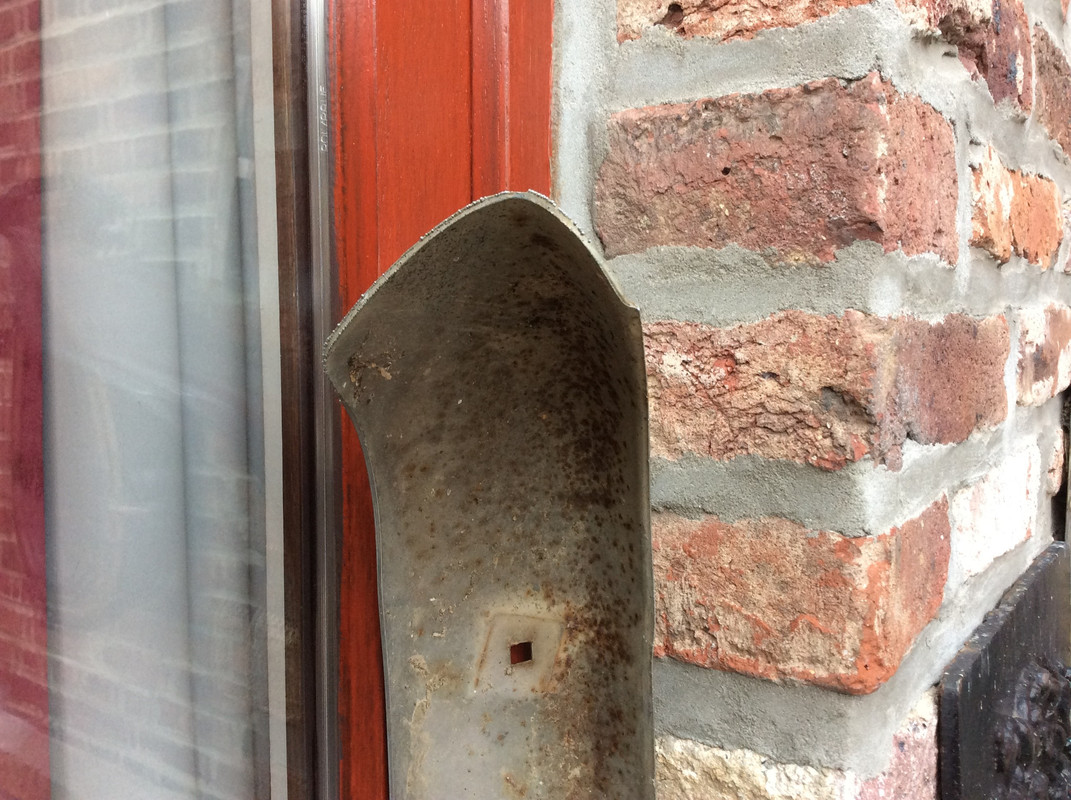 E944FAD1-F3E7-4BAD-8CD9-20BD100D8932