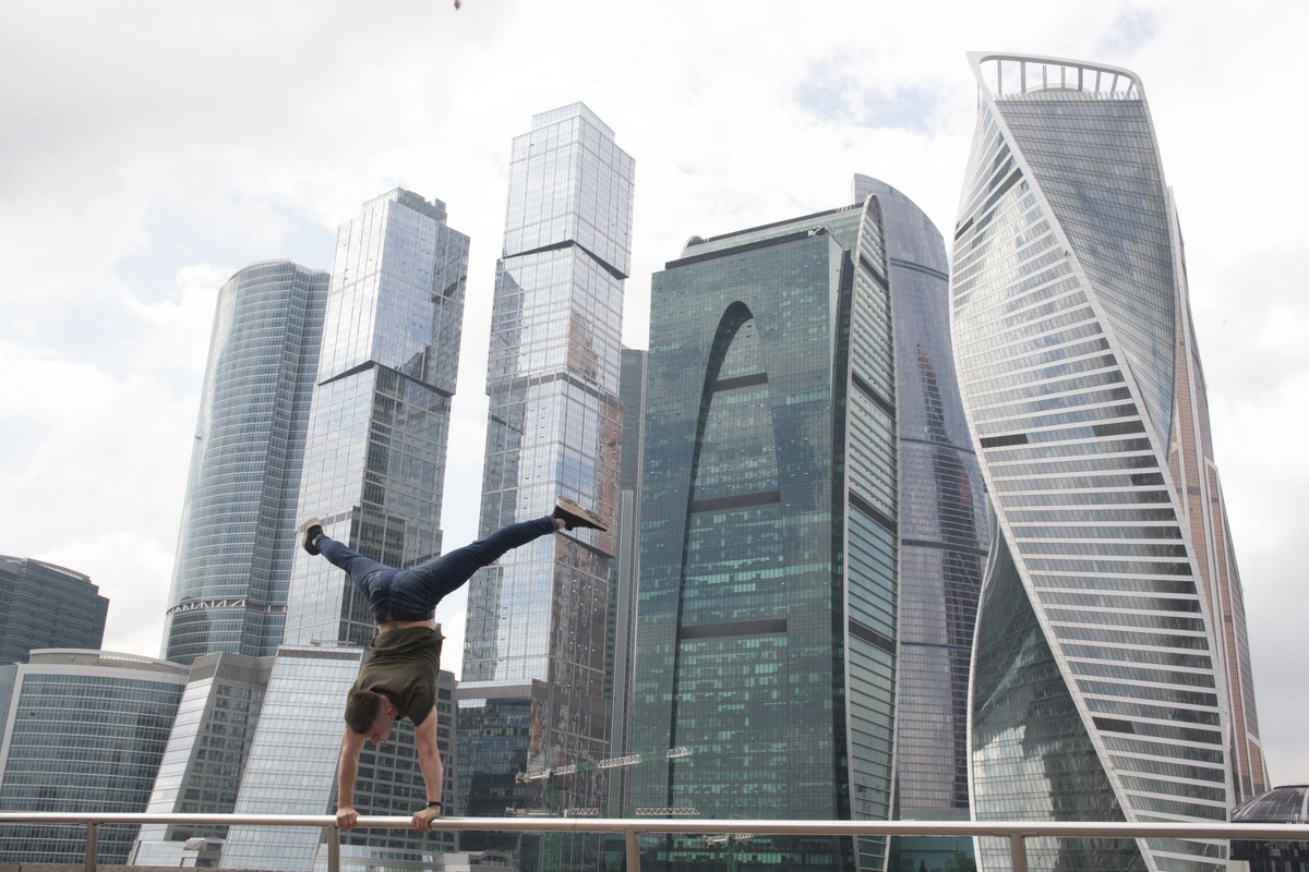 C153DA94-5007-4E75-A8CD-FE4E7E0B699A