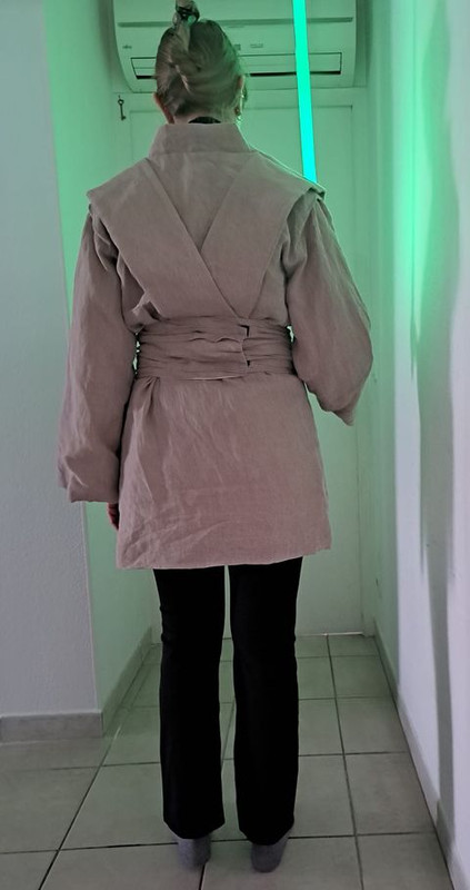 tenue dos