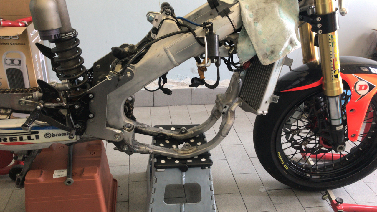 B0E3D3E1-C718-4F93-9FF3-986653C668D6