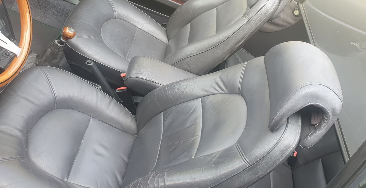 stoelen na bewerking