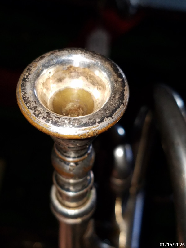 Holton 1914 New Holton Trumpet sn 24298 6B or 63 mouthpiece dtd 20260115 (9)