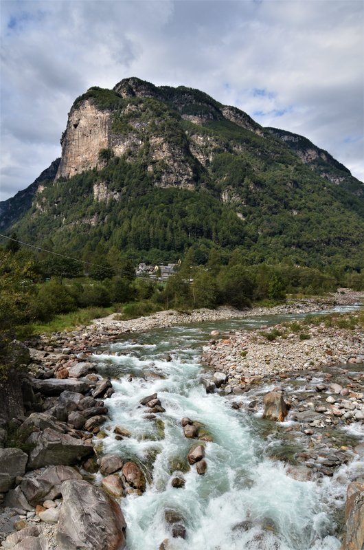 Suiza y sus pueblos-2019 - Blogs de Suiza - BRIONE-8-9-2019 (13)