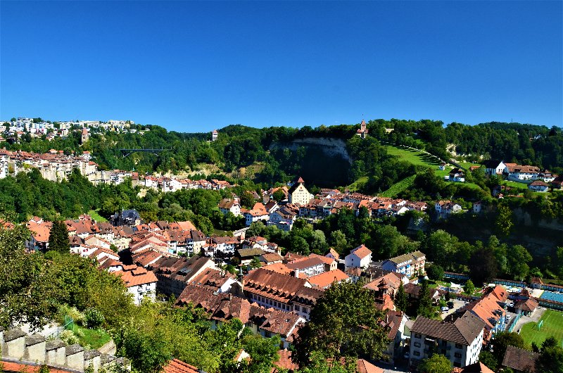 FRIBURGO-4-9-2019 - Suiza y sus pueblos-2019 (14)