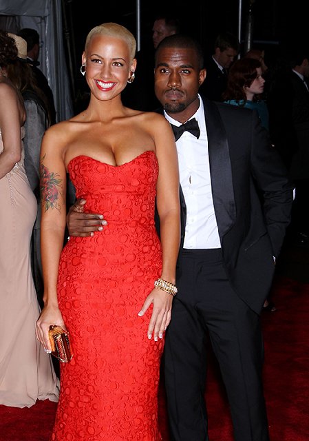 Met-Gala-Red-Carpet-Couples-Who-Are-Not-Together-07