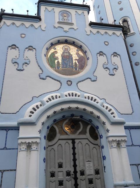 Bratislava: Iglesia Azul, Castillo, Slavin y traslado a Praga - Viena - Bratislava - Praga (2)