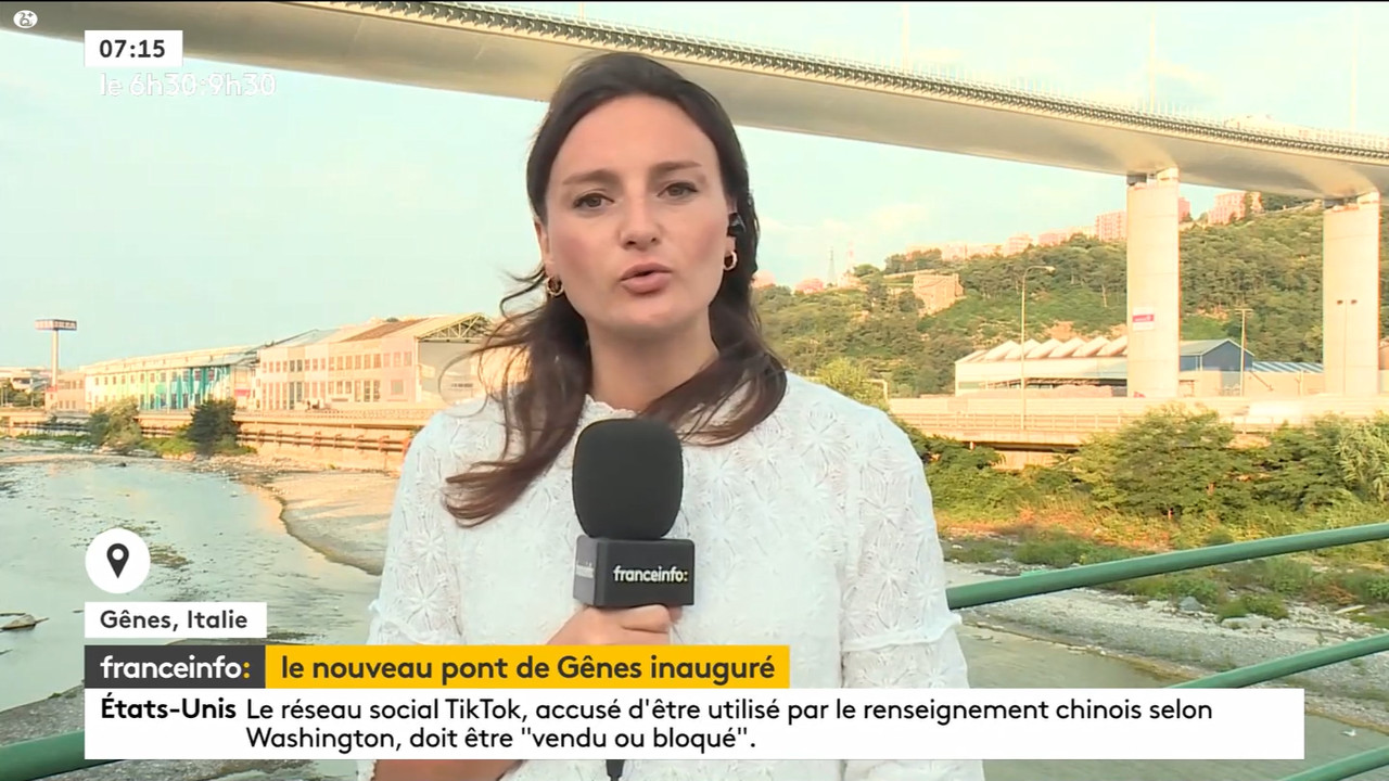 08.03 - 05.29.00 - 9h30. Entre JT, chroniques, invités et revues de p....ts_snapshot_00.52.43.714