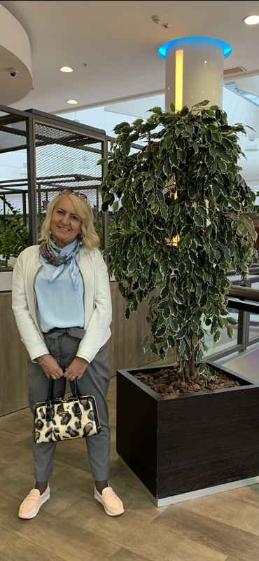 7D485F30-3951-4C73-91F1-F2A20E1127CF