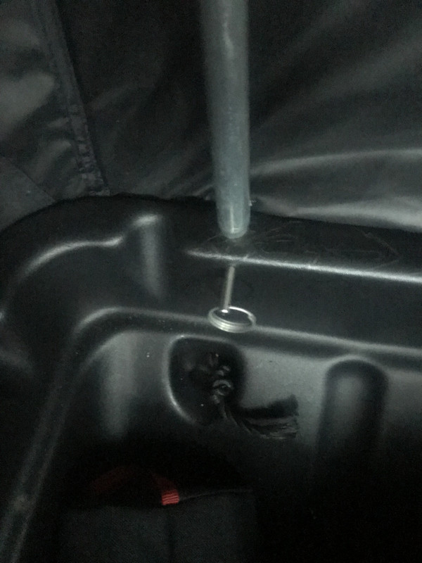 8D71E010-D8E6-4B22-96D5-D009BDF0114C