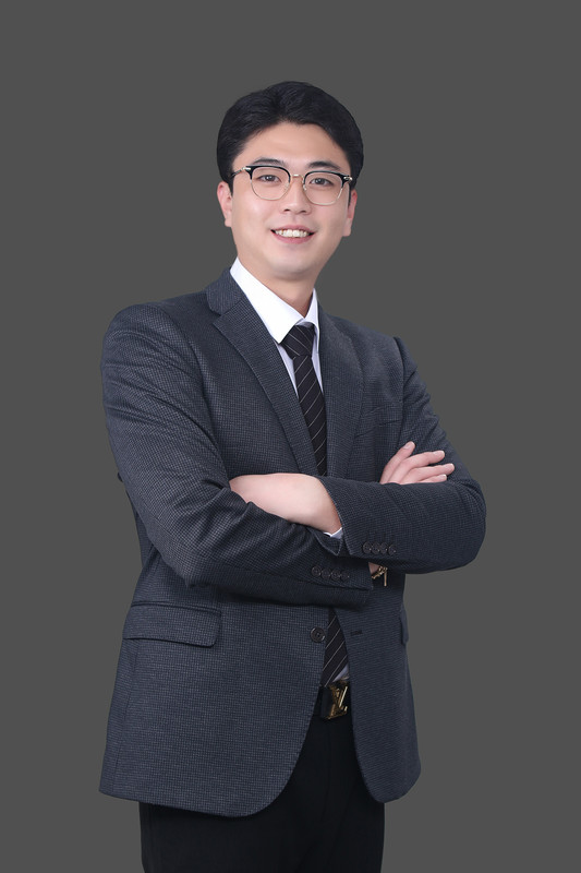 CEO 사진