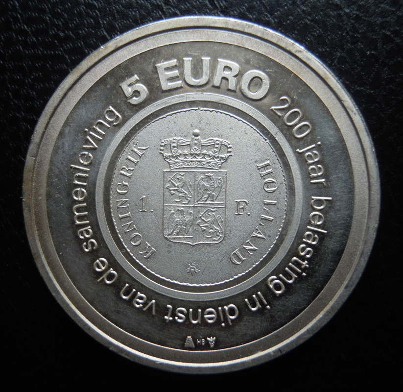 2006 5 € 200 años adm tributaria con errores en fechas pl rev