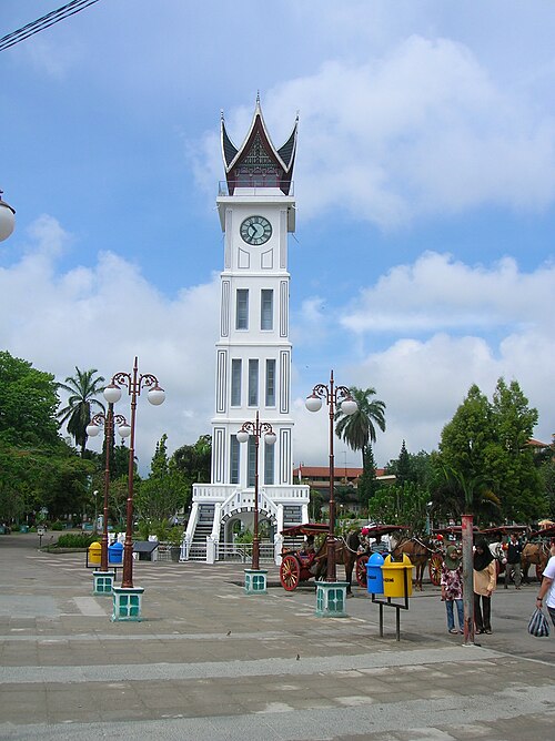 Wisata Jam Gadang Bukittinggi