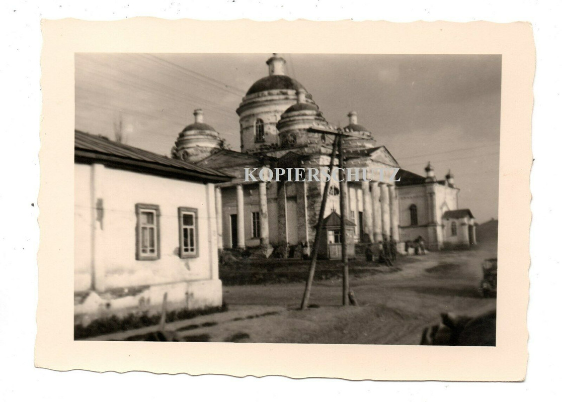 Russland 1941 Kirche Kathedrale Basilika Gebäude Straße SDkfz PKW Kübel