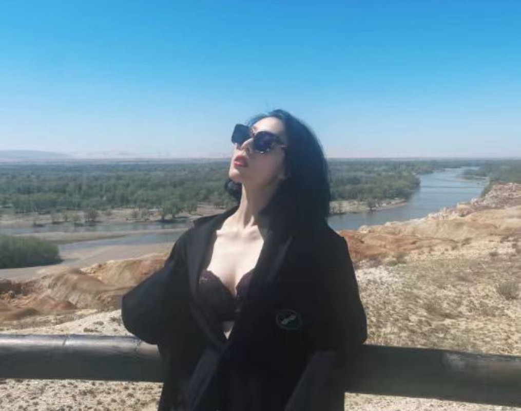 B4926217-ED68-4DB4-BBFC-25CBC141635A