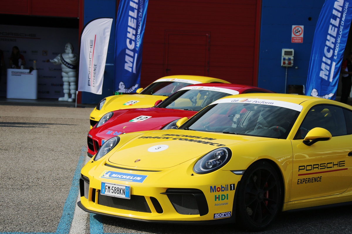 MICHELIN-Track-connect_9