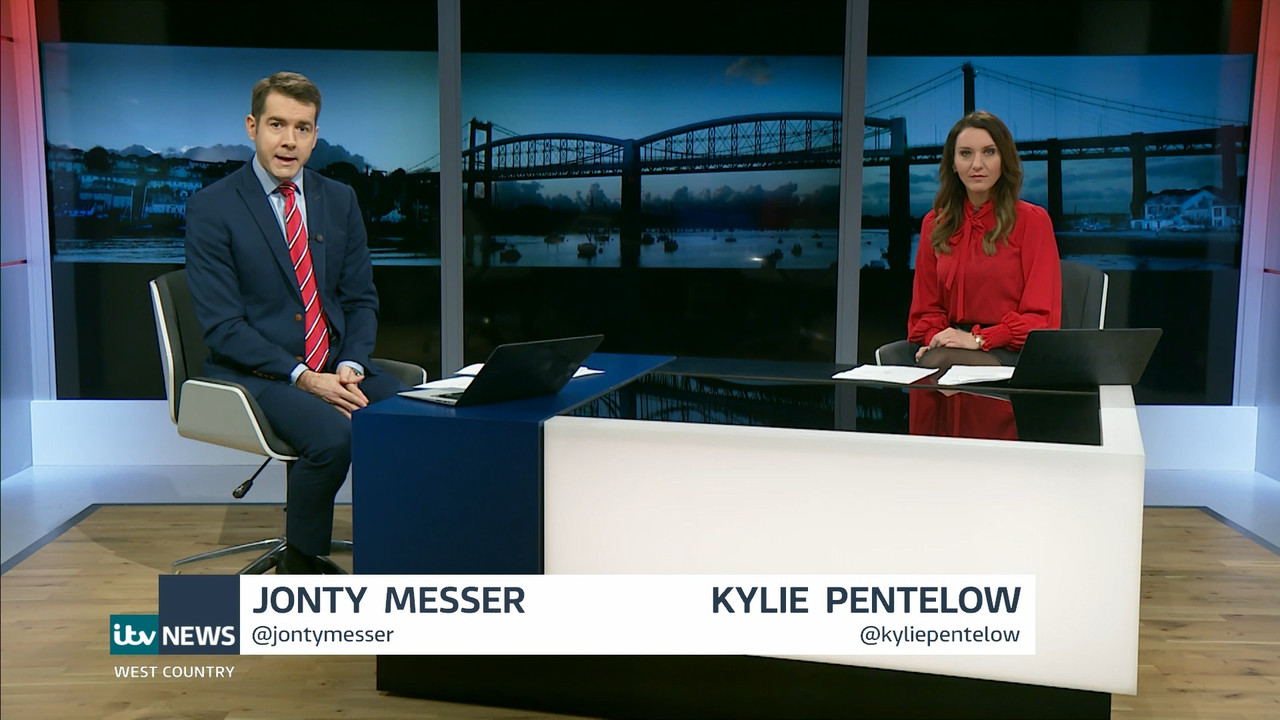 12.07 - 18.00.00 - ITV News London. The latest news in London and the....ts_snapshot_03.25.842