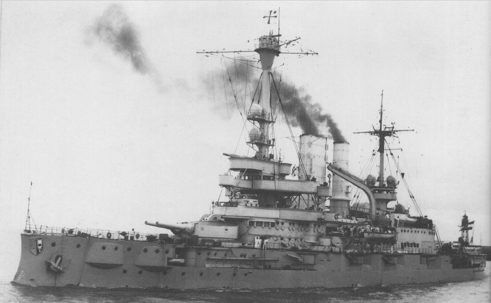 SMS-Schleswig-Holstien-modernizado.png