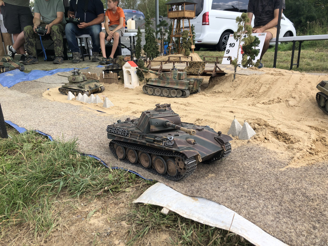 85F1F3A8-7AC1-4104-9C5B-5E11DE8FA570