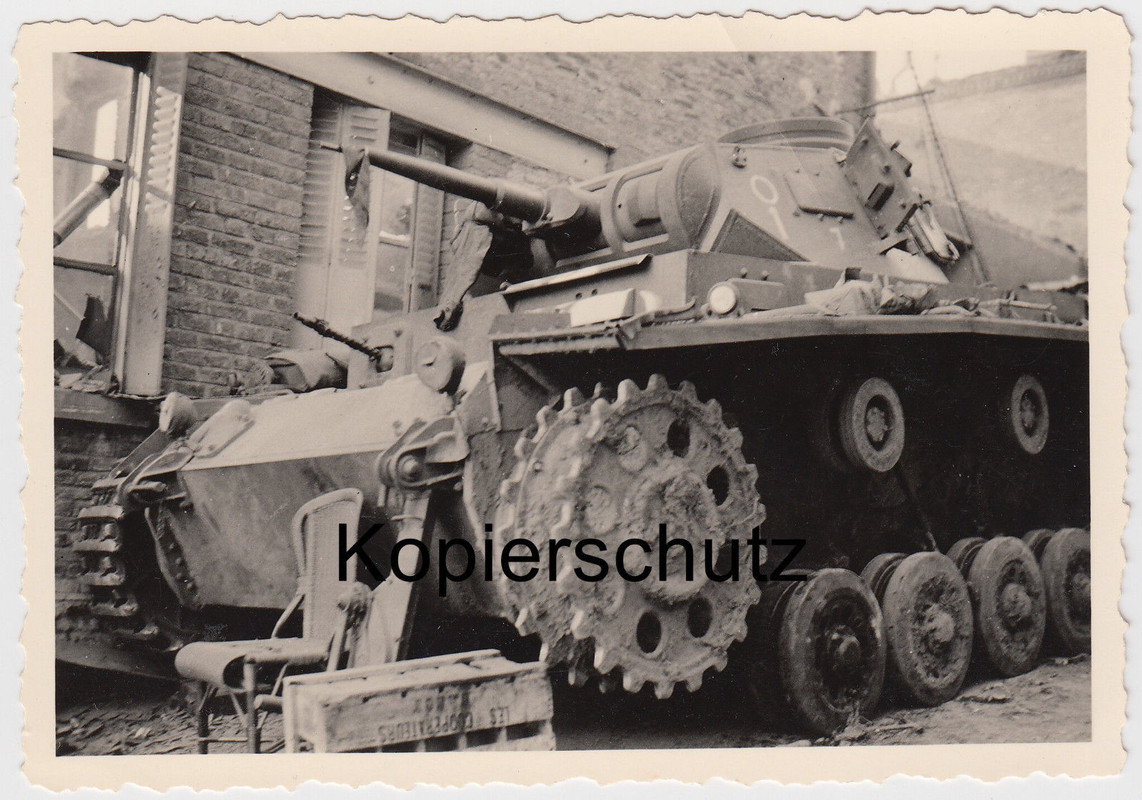 Foto 2.Wk zerstörter Wehrmacht Panzerkampfwagen II ohne Kette Na