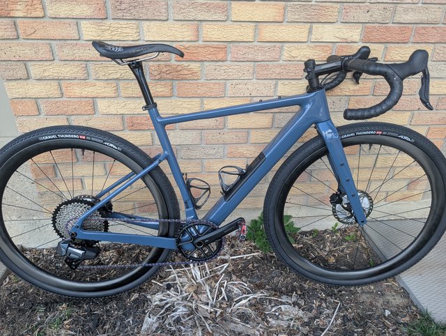 PXL_20250424_230639088