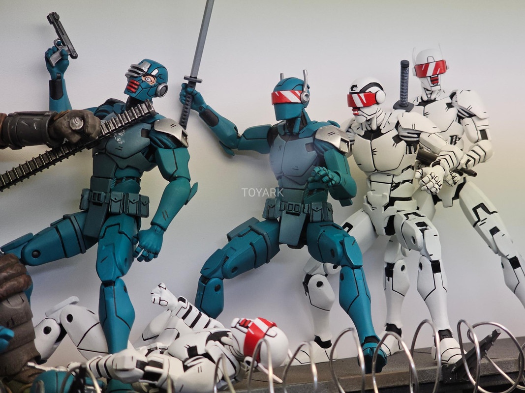 SDCC-23-NECA-TMNT-Figures-006