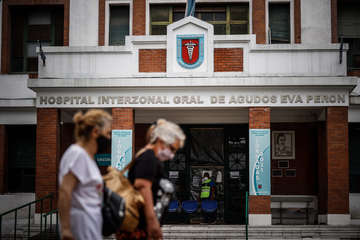 Personas desahogan su enfado tras la muerte de 22 personas por cocaína adulterada