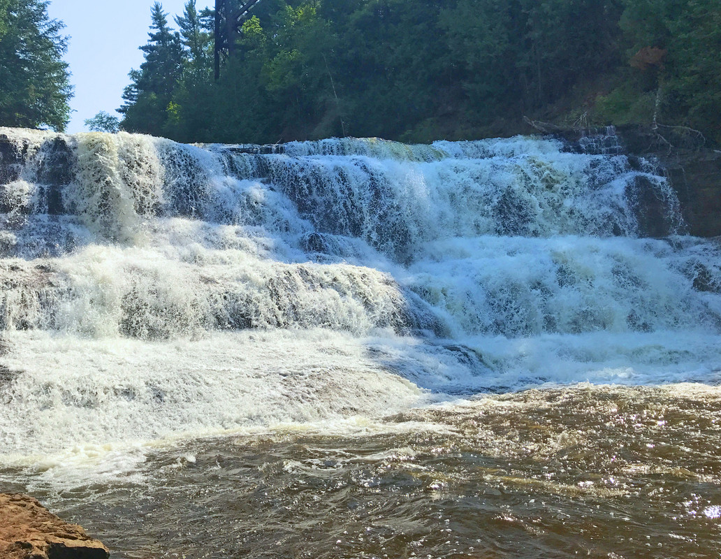 Sturgeon River Falls
