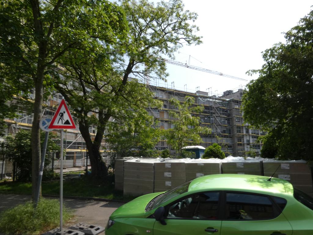P1020196