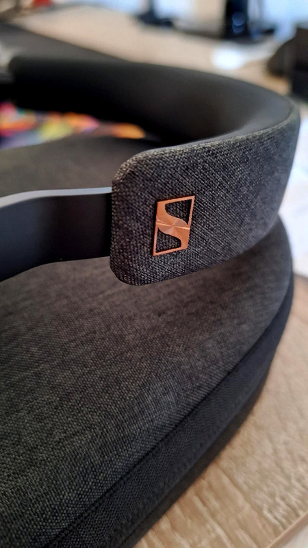 Sennheiser1.jpg
