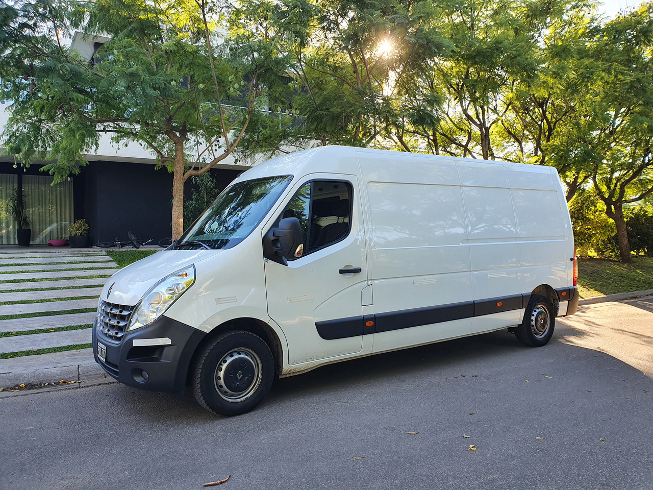 Furgón Renault Master L3H2