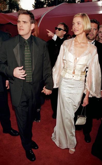 rs-634x1024-190213134158-634-matt-dillon-cameron-diaz-oscars-cou