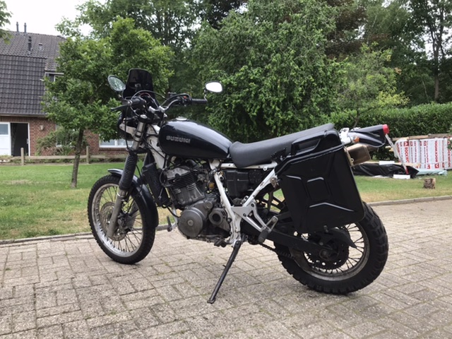 5BF3081E-228F-4827-86D3-19CE9C5B499D