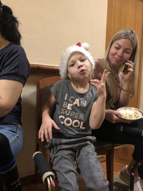 9B2EFD55-2951-42D9-B792-4755C8AF586E